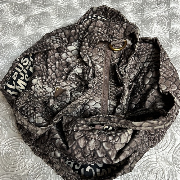 Marc Jacobs Weekender Bag/Baby Bag - Picture 10 of 16